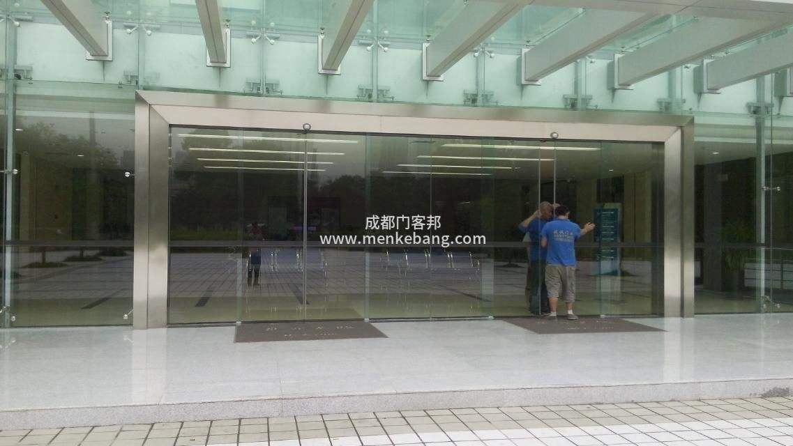 成都感應(yīng)門、成都玻璃感應(yīng)門